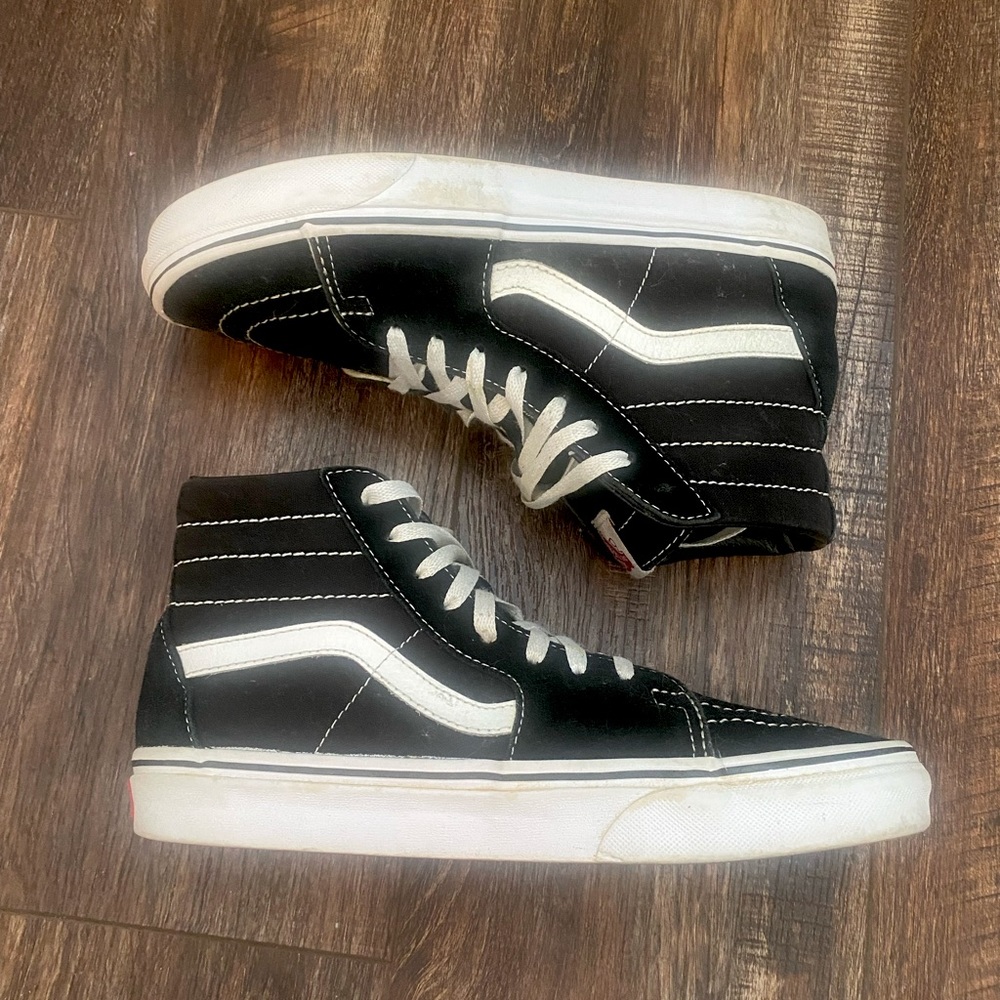 Black hightop vans shoes